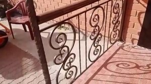 Козырек двухскатный над дверью