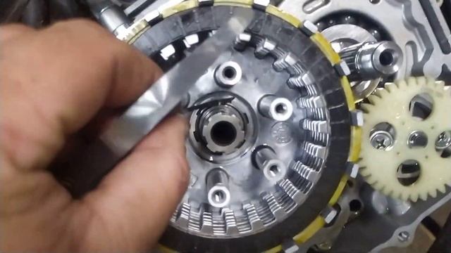 Regulmoto zr 250 2020года. Шум в сцепление. смотреть онлайн