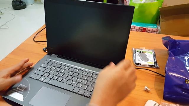 รีวิว Lenovo YOGA 520 กับการใช้งานทั่วไป และลอง PUBG ก่อนและหลังอัพเกรด (อัพเกรดโน้ตบุ๊ค EP2) смотреть онлайн