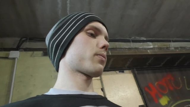 Сборка салона устранение гнилых дыр в полу и остальных мелочей, планы что делать дальше. смотреть онлайн