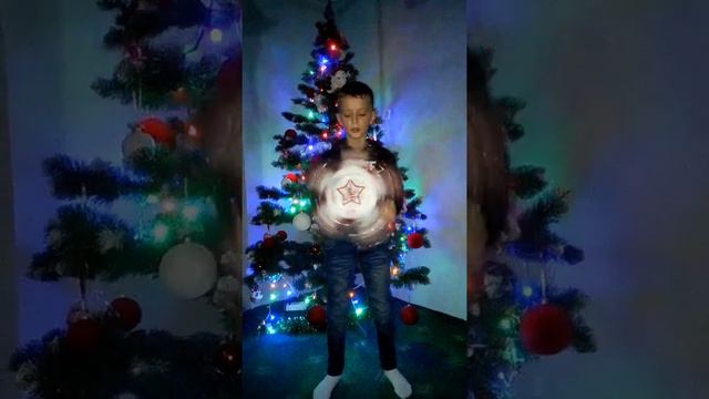 Колядка №45: «Коли ясна звізда з неба засвітила» виконує Фірцак Сашик 10 років смотреть онлайн