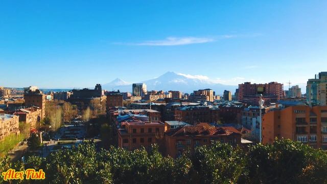 Гора АРАРАТ в 4К. Релакс под звуки города. Mount Ararat in 4K.