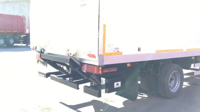 Самый широкий гидроборт LM.15 со стальной платформой от Dhollandia смотреть онлайн