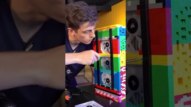 Бразильский блогер вдохновился ПК-наборами LEGO, которые рисуют ИИ, и решил сделать себе такой комп.