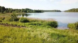 Бесконечно красивая музыка Александра Лесникова! Музыка для души! Хочется слушать снова и снова...
