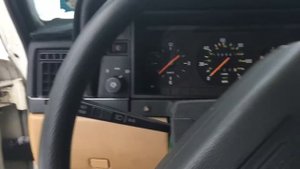 1990 Volvo 240 Cold Start
