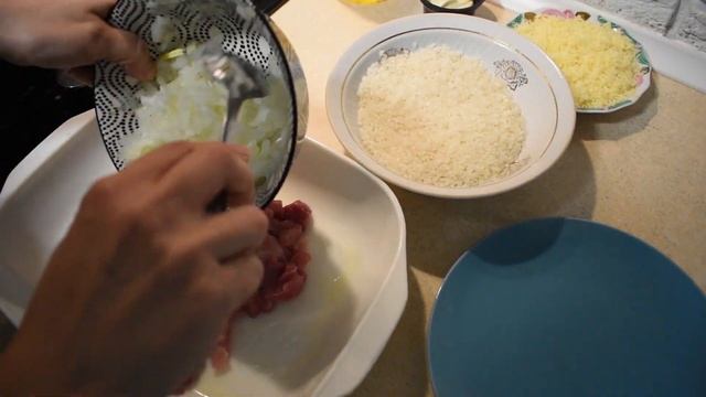 Картошка с мясом и рисом в духовке слоями. Супер запеканка, рецепт для ленивых, дёшево и вкусно!