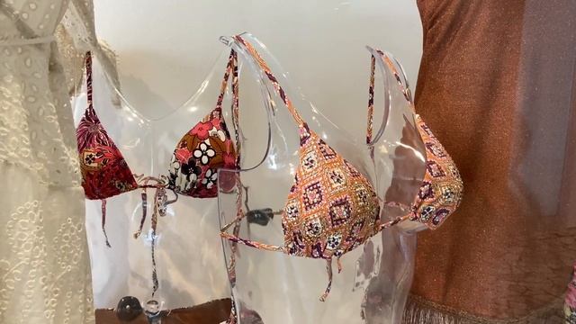 красивые и модные купальники - обзор