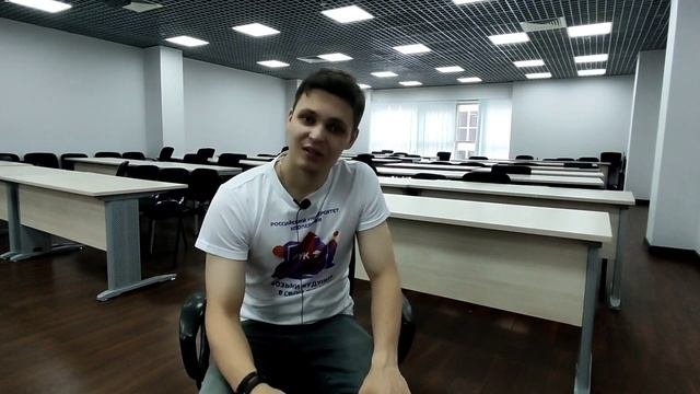 Знакомимся со специальностями: МЕНЕДЖМЕНТ