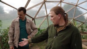 Уникальная купольная теплица Антона Сухарева
