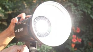 Простой бюджетный свет - Godox SL 60W