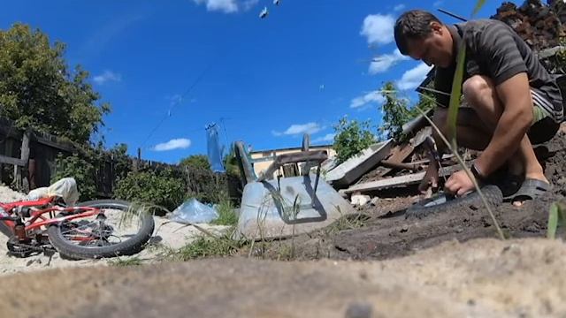 Замена подшипника в садовой тачке смотреть онлайн