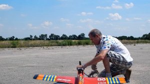 ДВС на ПЕНОПЛАСТ . RC. Осваиваю  двигатель OS MAX 40 FP.