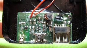 Дешевый PowerBank с солнечной панелью. Разбираем повербанк с солнечной батареей.