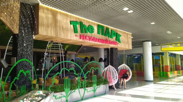 ОДЕССА. ТРЦ CITI Center. Контактный зоопарк. Бaтькiвська хата. смотреть онлайн