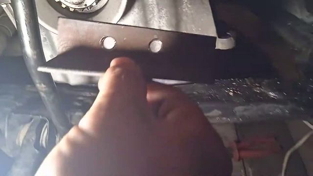 Renault Dacia Sandero Logan i 2009 K7J 1,4 v8 как снять шестерню коленвала смотреть онлайн