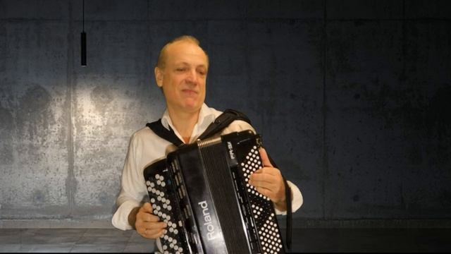 ДЫМ СИГАРЕТ С МЕНТОЛОМ!!! Баян плюс голос. смотреть онлайн