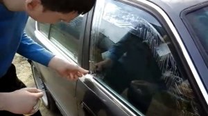 Как открыть авто без ключей лайфхак ))