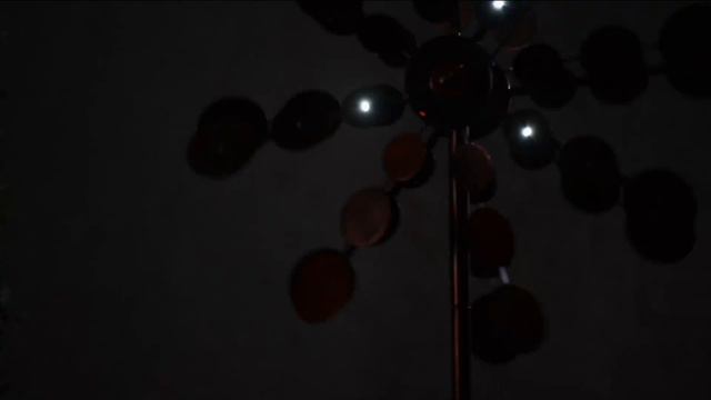 Plow & Hearth Oversized Solar Shooting Stars Garden Spinner on QVC смотреть онлайн