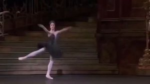 Н.ОСИПОВА,  М. НУНЬЕС * ОДИЛИЯ* -СРАВНЕНИЕ