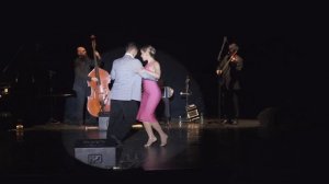 [MILONGA] Juliano Andrade & Paula Emerick - Milonga de Mis Amores - Quarteto Tango Revirado