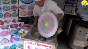 Сладкий цветок из сахарной ваты