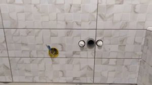 Как сверлить керамическую плитку. Моя ошибка. Ремонт санузла Краснообск 231