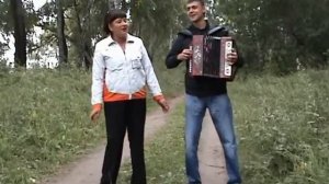 Не ходи ты за мною