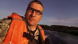 Движение на румпельной спарке двух лодочных моторов  .