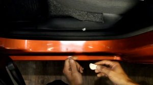 Наклейки на пороги для Skoda Fabia (Шкода Фабия)