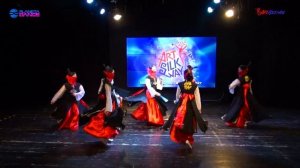 531 Ансамбль корейского танца "Бидульги"/Танец с ножами/Смешанная/Народно-стилизованная хореография