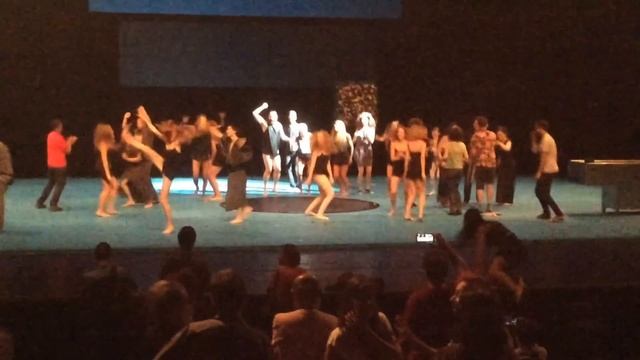 Final da peça 'Que haré yo con esta espada?' DE ANGÉLICA LIDDELL [ESPANHA] IMG 6584 смотреть онлайн