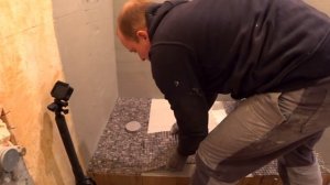 УКЛАДКА МОЗАИКИ НА ПОЛ ДУШЕВОГО ПОДДОНА