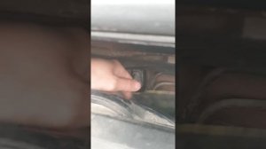 Ниссан Ноут снятие трубки кондиционера высокого давления
