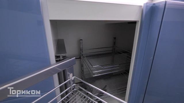 Кухня со стеклянными крашенными фасадами, Екатеринбург. Обзор №15. смотреть онлайн