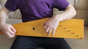 Кружка - наигрыш под пляску. Гусли крыловидные 9 струнные. Gusli