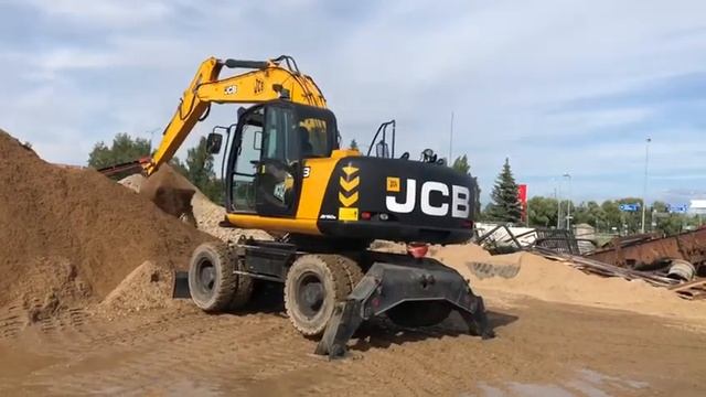 Jcb JS 160 W смотреть онлайн