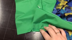 Как сшить детский анорак с тремя молниями часть 2