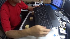 Lenovo legion Y530-15ICH / Разборка / Замена клавиатуры и термопасты