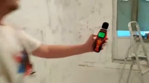 Замеряем уровень шума в квартире. Шумомер Ada