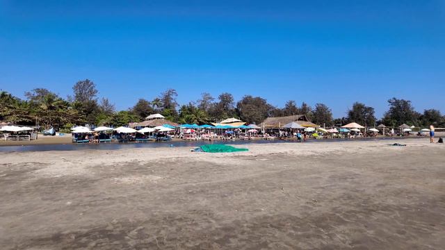 Morjim Beach - February 2024 | Goa Vlog | North Goa | Famous Russian Beach | Shacks & Prices | смотреть онлайн