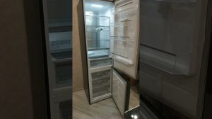 Холодильник двухкамерный Midea MRB520SFNGB1