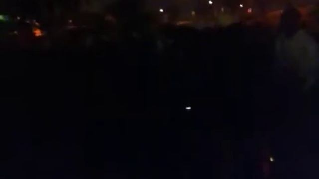 Хождение по раскаленным углям [Америка с Айфона] смотреть онлайн