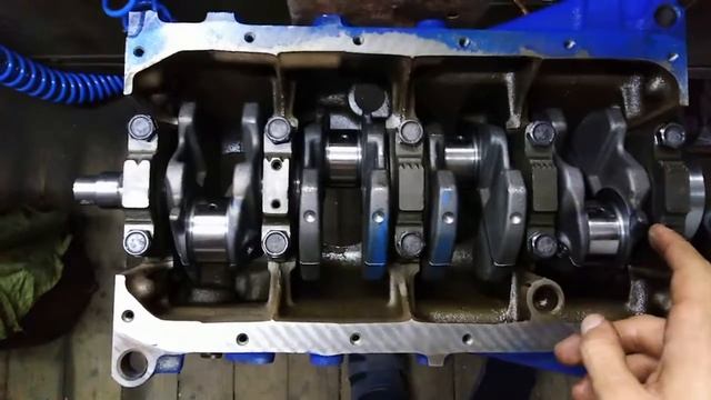 14.Обзор и установка нового коленвала 2110 в блок 21083.mp4 смотреть онлайн