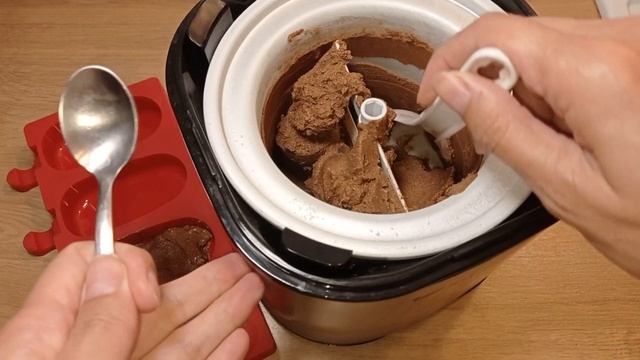 ВЕГАНСКОЕ МОРОЖЕНОЕ. Любителям сыроедения. Без лактозы, масла, сливок, загустителей и сахара.