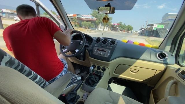 ARABA KAÇIRMA FORD TOURNEO CONNECT PAZAR GAZLAMASI BOL ARAGAZLI SANAYİSEL GEZİNTİ POV SÜRÜŞ
