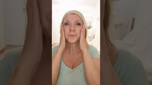 массаж на сыворотке от биоцеллюлозной маски смотреть онлайн