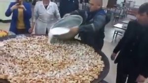 Каланфур дар курутоб двойной маза дора...)