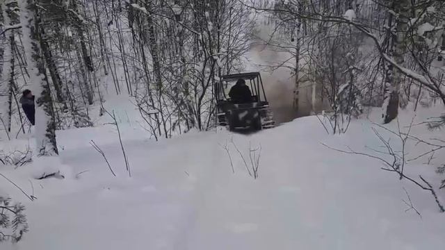 Вездеход Добрыня Транспортер с дизельным двигателем берет очень крутой подъем) смотреть онлайн