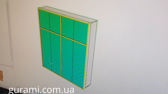 Встроенный распашной шкаф